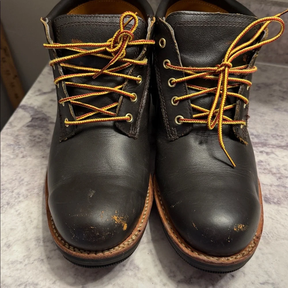 Timberland Chukka work boots. Size 8. Timber dry. Ortholite. Steel toes.